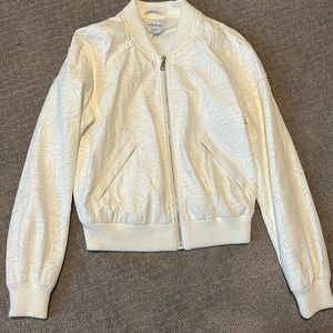Bebe white jacket size xs. Great condition